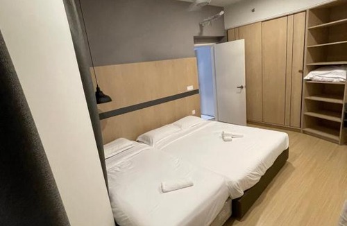 Genting Highlands Apartment | Cuti Genting Luxury 8 Pax Free Wifi 2 bedrooms 2 bathroom Mountain View