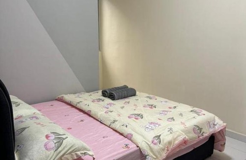 Taman Sri Muda Apartment | Damai Vacation Stay 7 pax 3 Free Parking