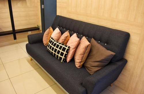 Usj 1 Apartment | DaMen Homestay @SubangHomeStay