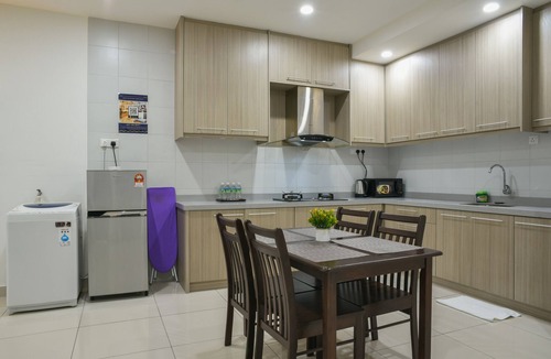 Usj 1 Apartment | Damen Residence by Widebed