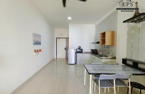 Subang Jaya Apartment | Damen Subang by Widebed