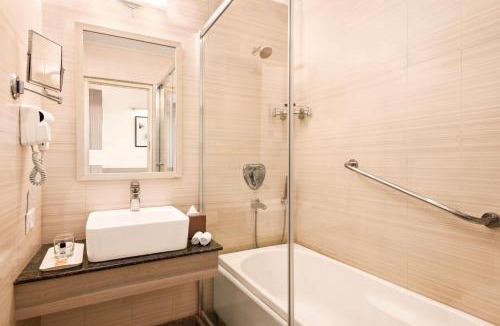Shahjahanpur Hotel | Days Hotel By Wyndham Neemrana