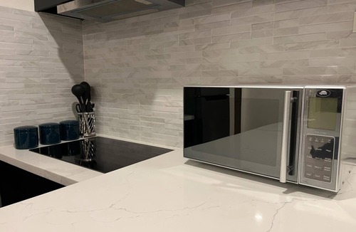 Iloilo Condo | DELUXE CONDO 2 bedrooms, luxury amenities and strategic location in Iloilo City