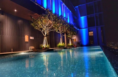 Titiwangsa Apartment | Deluxe King Suite with Garden View 6