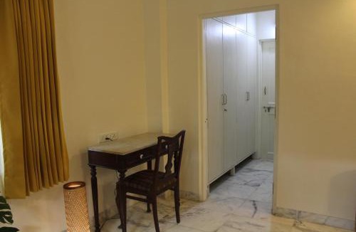 Gandhinagar House | Deluxe Suite in Champa Villa