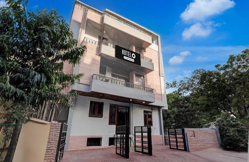 Jagatpura House | DeluxeHotel Kartik Inn