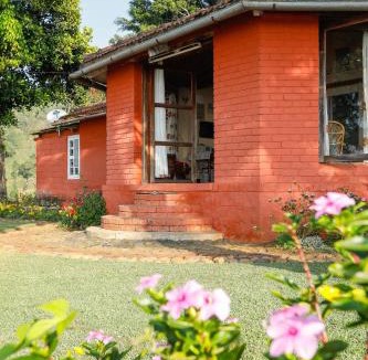 Coonoor House | DEVASHOLA HOMESTAY