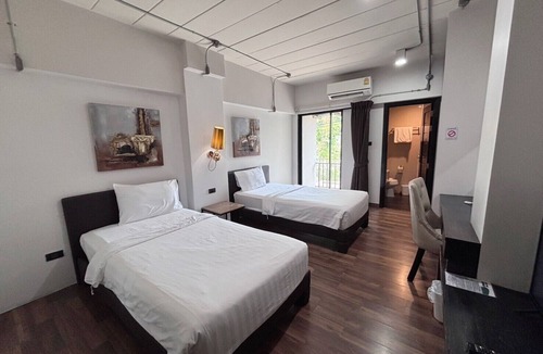 Nakhon Pathom Hotel | Diary Suite