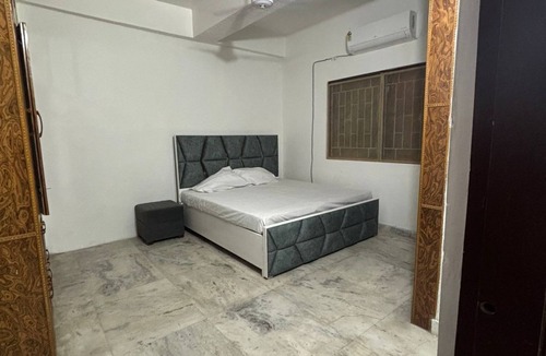 Varanasi Apartment | "Divine Retreat: Prime Property Near Durga Temple, 500m from Ganga"