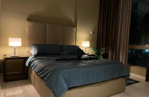 Sri Hartamas Apartment | Dorsett Hartamas KL, Bathtub Smart TV & WiFi