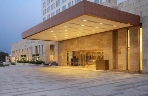 Kookas Hotel | DoubleTree By Hilton Jaipur Amer
