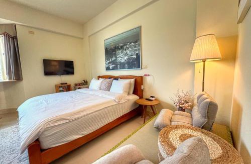 Tongluo Hotel | Downshifters House