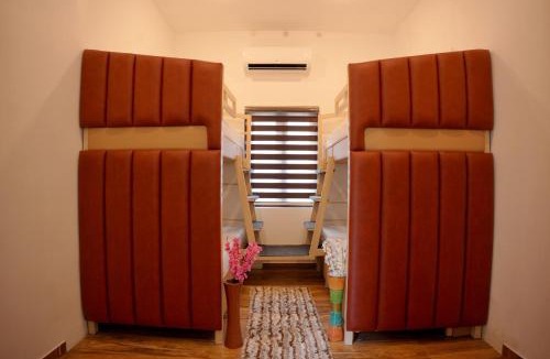 Sea View Ward House | Dune Homestay