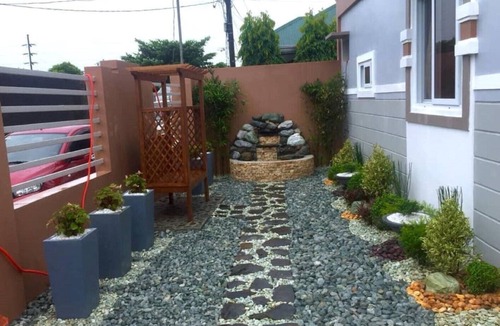 Pilar Apartment | E4 Apartment unit with covered parking