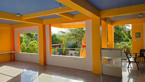 Caticlan Hotel | Eagle's Nest Inn