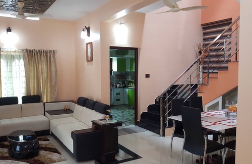 Tiruvalla House | East Top Villa Fully Furnished 4BHK in Thiruvalla