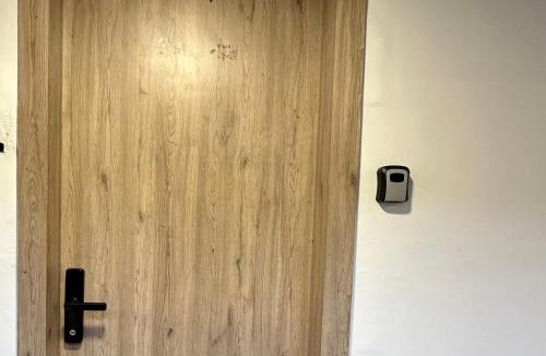 Jaypee Greens Apartment | Easy Stayz - Premium stays in Greater Noida