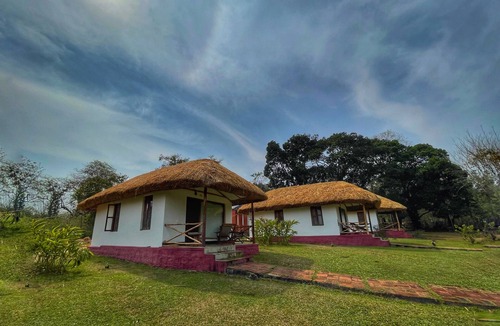 Kushalnagar Cottage | Eco Thatch roof cottages , A Farm stay experience