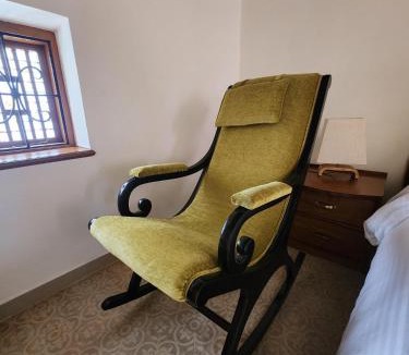 Fontainhas House | Ederra Stays & Cafe