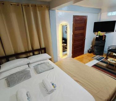 Legazpi House | EJ's Guesthouse - Legazpi City
