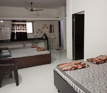 Rajpipla House | Ekta Homestay