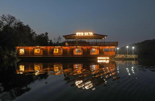 Rajpipla Boat Rental | Ekta Houseboat Statue Of Unity Kevadia