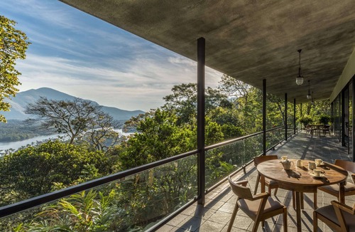 Udumbanchola Villa | Elakai Munnar