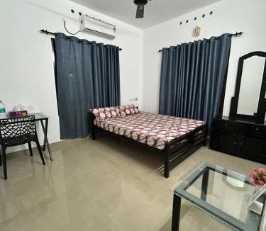 Munroe Island House | Elegant Homestay