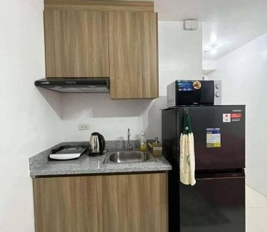 Kapitolyo Apartment | Elements Residences 1br fully furnished with balcony