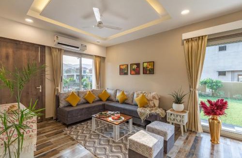 Bedla Villa | ELIVAAS 2 BHK Pet Friendly Villa with Pvt Pool - Heaven in Hill