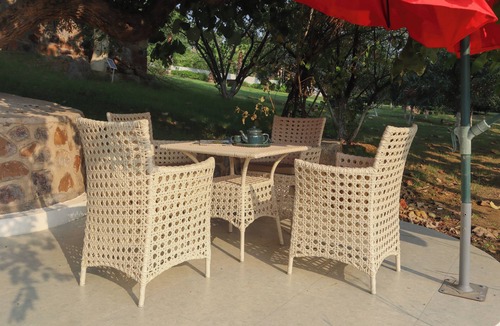 Gurugram Villa | ELIVAAS 5-BHK with Luxe Mudhouses, Tents, Pond & Pvt Pool | Kaimalgarh Farmstay
