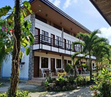 Port Barton Hotel | Elsa's beach house