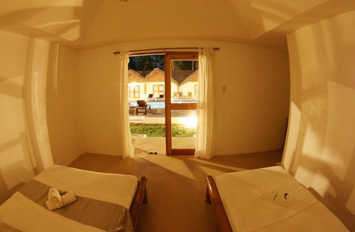 Donsol Hotel | Elysia Beach Resort