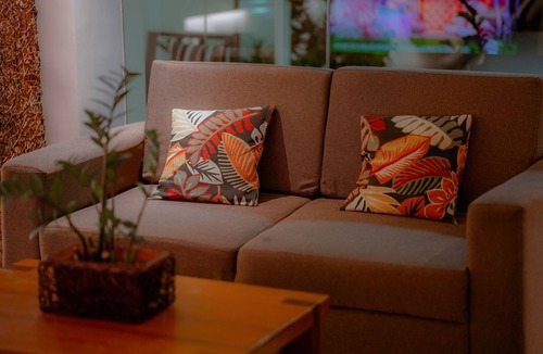 Legazpi Hotel | Emerald Boutique Hotel