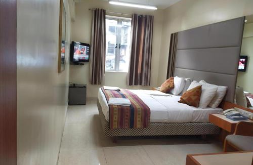 Grant Road Hotel | Empire Hotel
