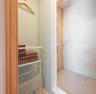 Minato Apartment | eni rattan chikko