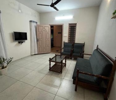 Kumbalam Apartment | Entire 2 Bhk Apartment
