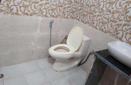 Vaishali Apartment | Entire 3-bedroom apartment near Vaishali Metro Station