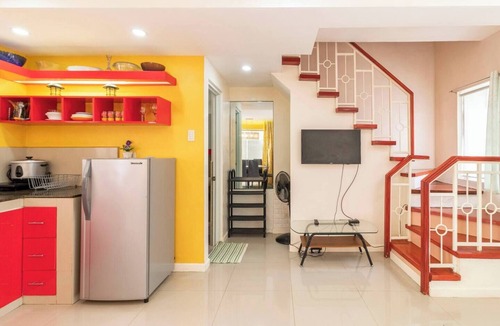 Bacolod House | Entire Home, 3 Bedrooms, 2 CR, Amenity Pool for a fee.