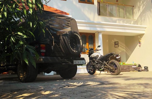 Chempu Villa | Entire Private Villa .147 km > Rajamalai Peak , 80 > Vagamon ,10 >Vaikom Beach