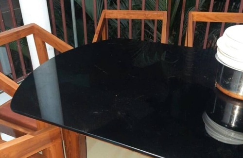 Gauravaddo House | Esha Apartment Calangute : Three-Bedroom House