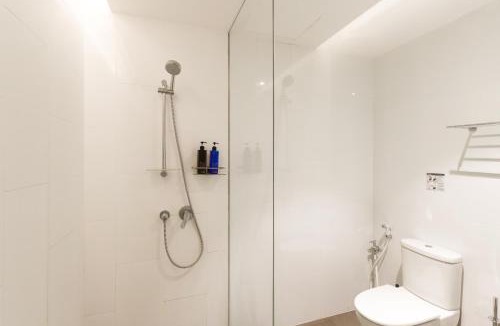 Brickfields Apartment | EST Suites Bangsar by Airhost