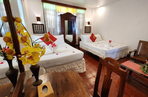 Pagudpud Hotel | Evangeline Beach Resort