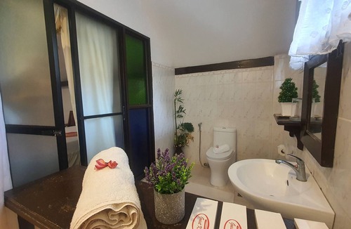 Pagudpud Hotel | Evangeline Beach Resort