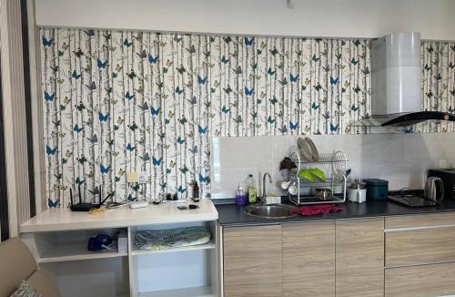Bangi Sentral Apartment | Evo 24 free NETFLIX and WIFI