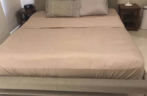 Ermita Night District Apartment | Executive Malate 1 BR Condo w/ Balcony & Bay View