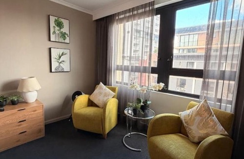 Parramatta Apartment | Executive studio in central parramatta CBD with Free onsite parking