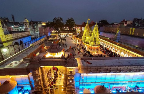 Varanasi Villa | "Experience Authentic Homestays: Your Home Away from Home!"