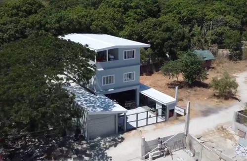 Calatagan House | Experience tranquility and entertainment all in one place!