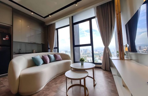 Titiwangsa Apartment | Expressionz Suites by Emily in Town